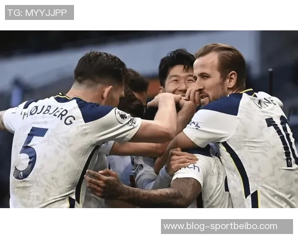 巴黎伤情更新李刚仁与萨福诺夫积极适应训练卢卡斯因伤缺席比赛